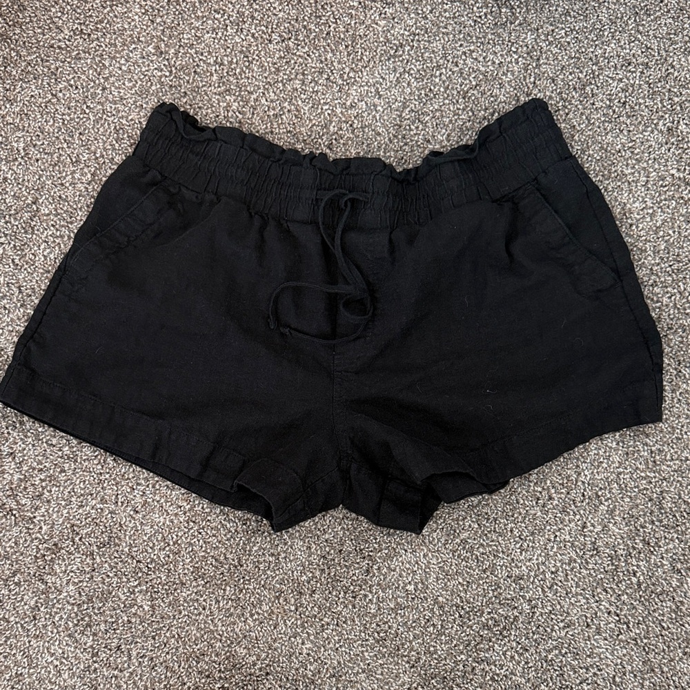 a new day Women's High Waist Black Shorts